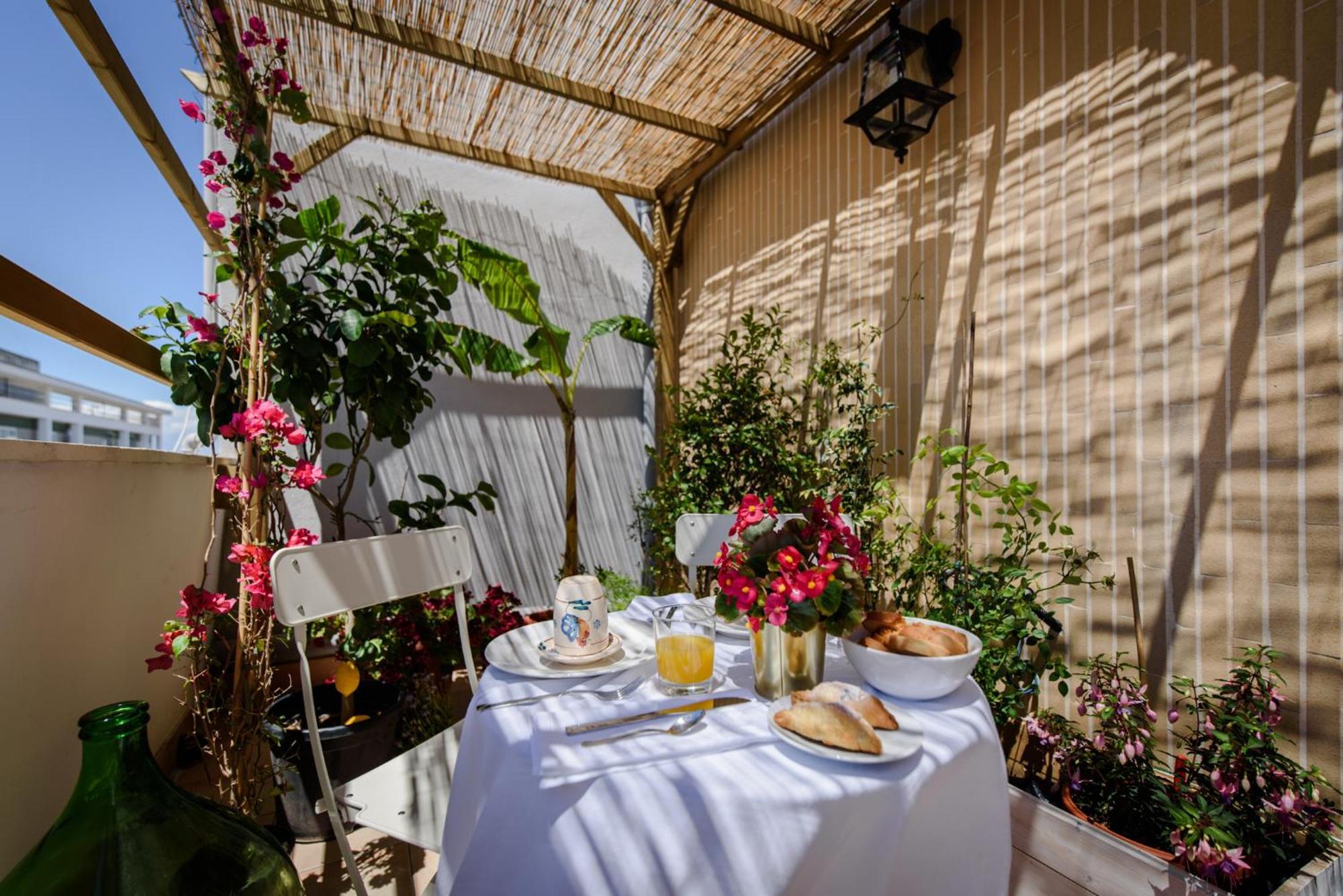 Luxattico Bed & Breakfast Lecce Luaran gambar